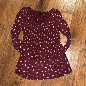 American Eagle Burgundy Top with flowers